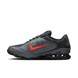Nike Reax 8