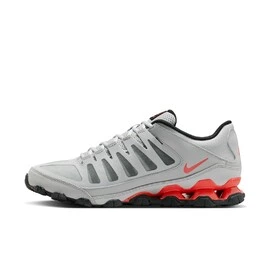 Nike Reax 8 TR Shoes